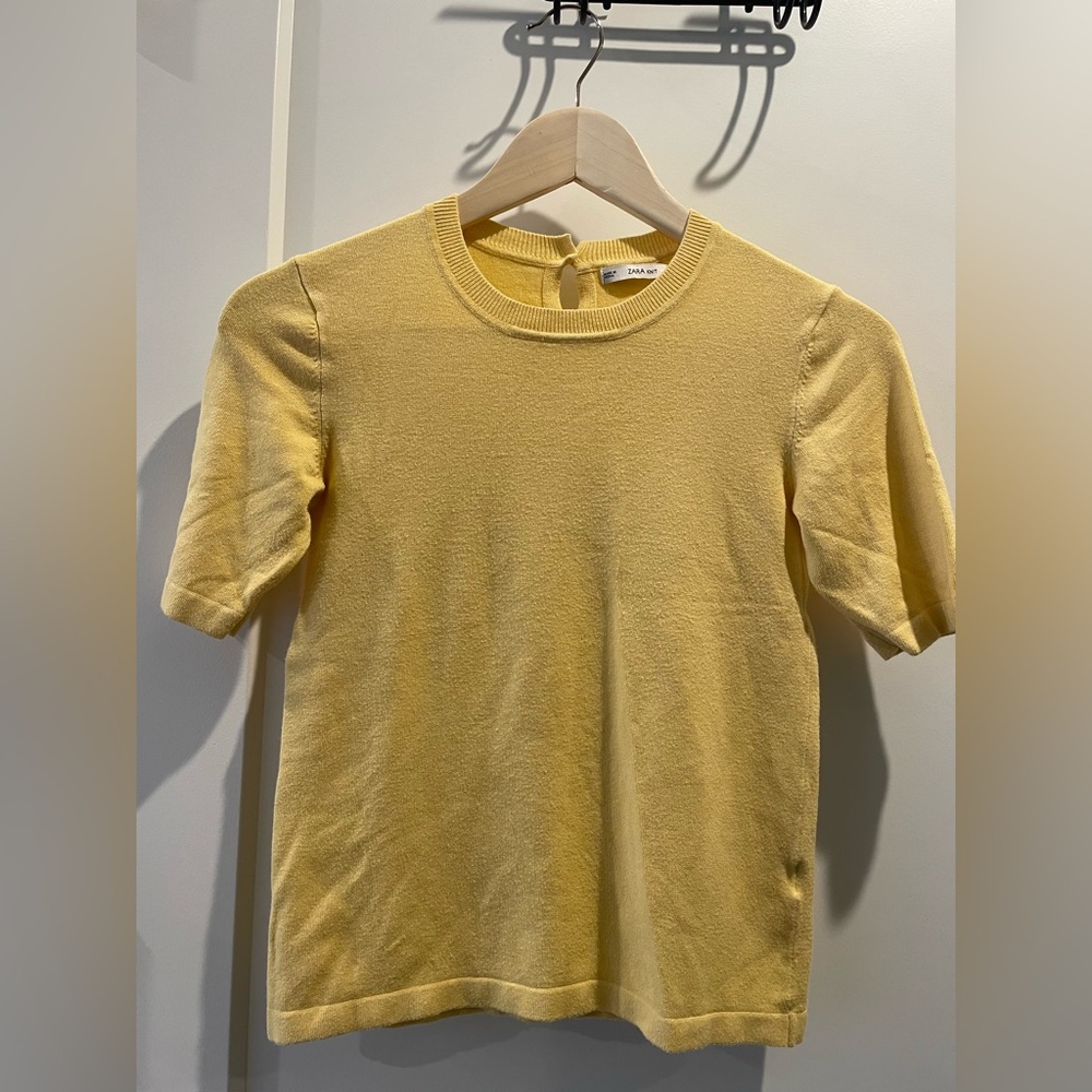 Zara Mustard Knit Sweater